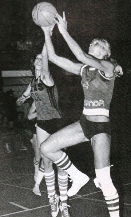 Diana Bitu con la maglia della Standa contro il Geas