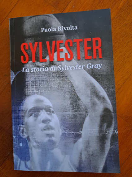 'Sylvester' scritto e autoprodotto da Paola Rivolta con youcanprint (per gentile concessione dell'Autrice)